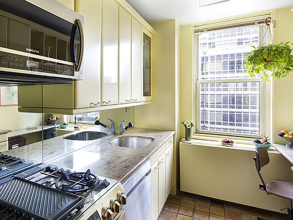 4th image of 245 E 54th St APT 7F