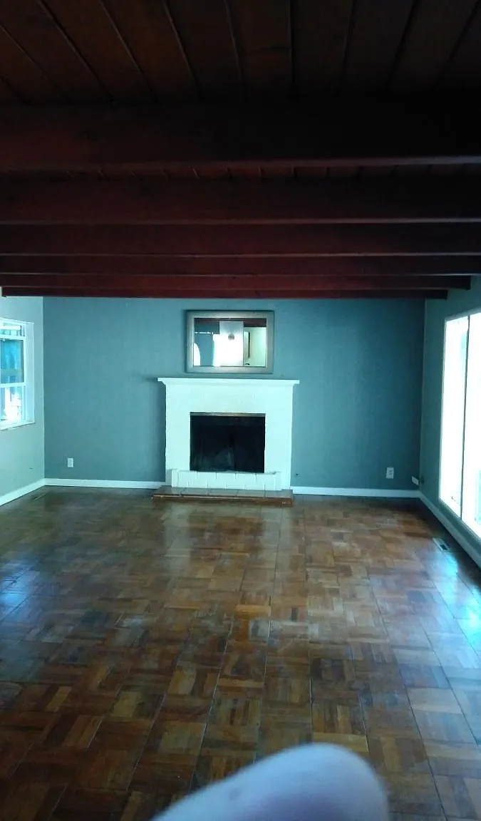 3 bed, 1350 sqft, $3,600 — Photo 3