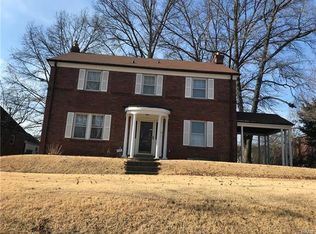 6 Jendale Ct, Saint Louis, MO 63136