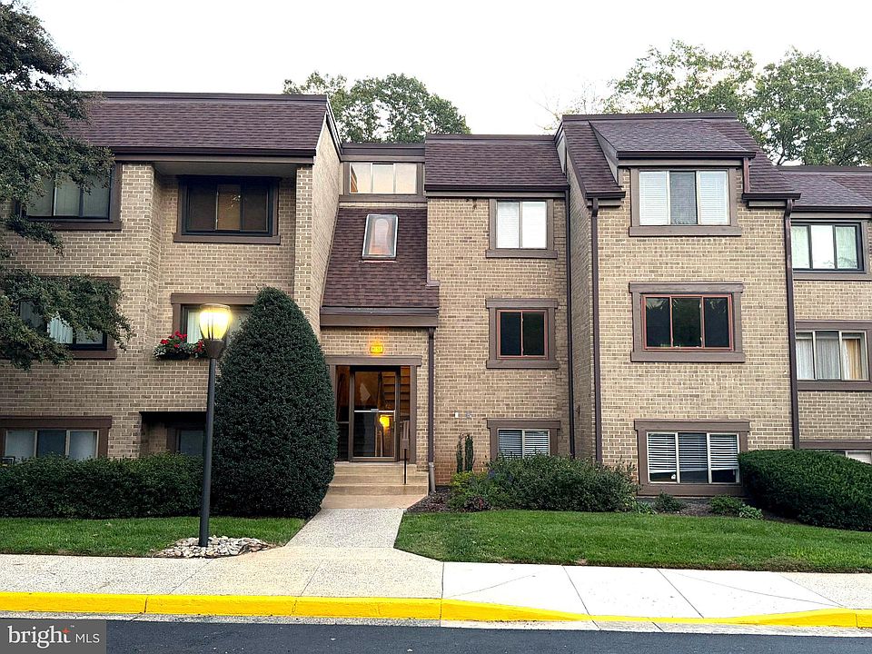 1st image of 1657 Parkcrest Cir Suite 101