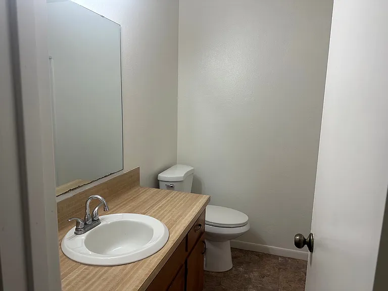 101 Willenberg St #8 — Photo 8