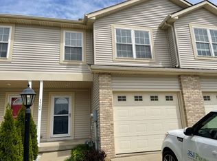3704 Sandstone Dr #1, Champaign, IL