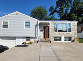 11051 Bustleton Ave, Philadelphia, PA 19116