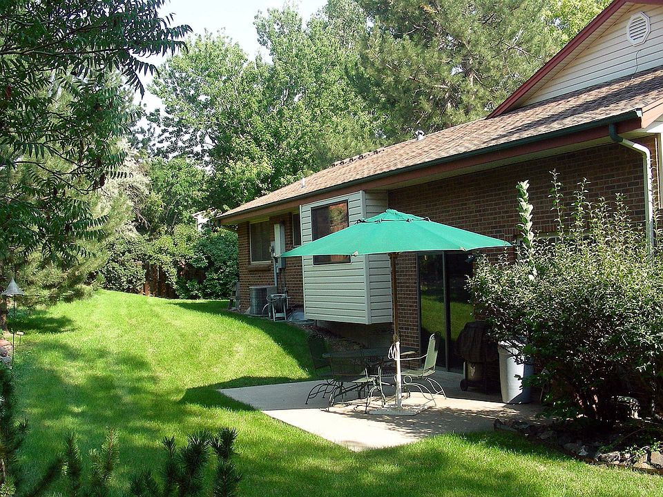2nd image of 7653 Parfet Ct