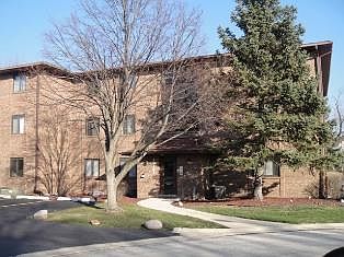 1st image of 15141 Quail Hollow Dr APT 104