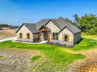915 Taylor Br, Springtown, TX 76082