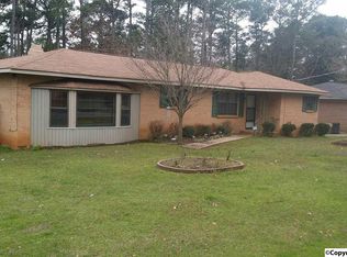 2502 Laverne Dr NW, Huntsville, AL 35810
