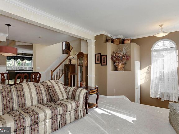 5th image of 6146 Cinnamon Ct