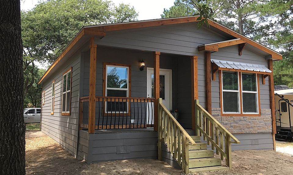 1st image of 1300 Hickory Forrest Dr