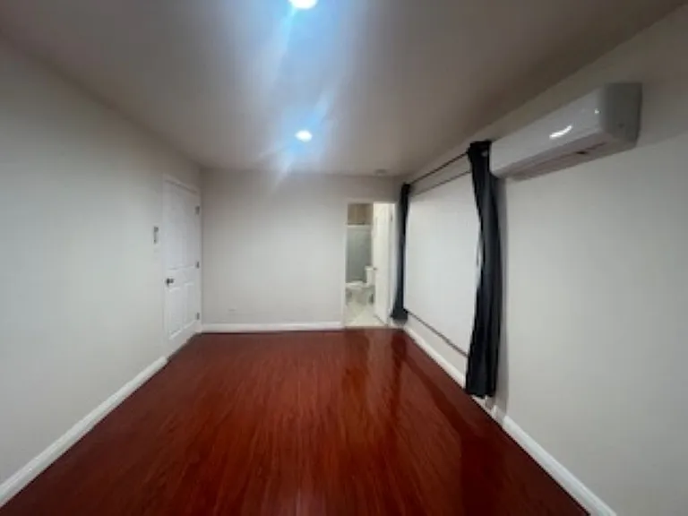 4963 Sereno Dr — Photo 8