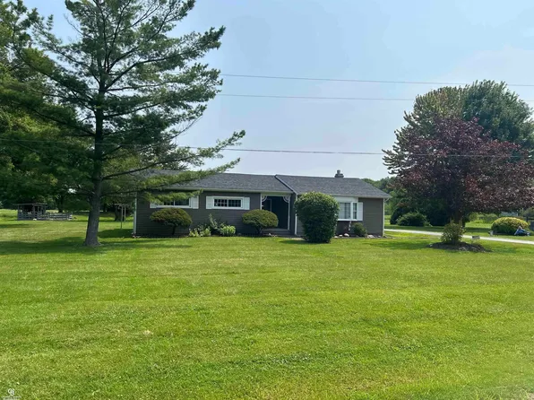 75300 Closs Rd, Richmond, MI 48062