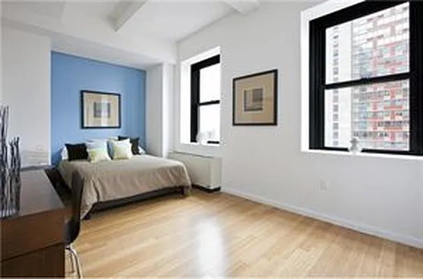 Sold by Douglas Elliman | media 19