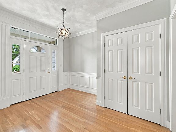4th image of 43 Sawgrass Circle