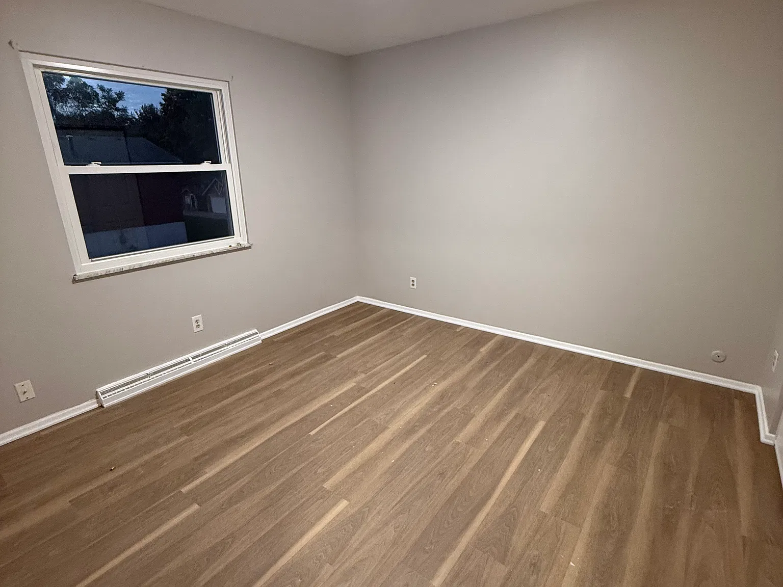 2 bed, 1.5 bath, 1904 sqft, $1,500 — Photo 4