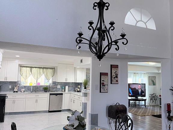 4th image of 4926 Temple Bell Dr