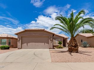 1460 E Bellerive Dr, Chandler, AZ 85249