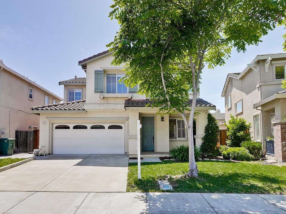1st image of 116 Toyon Ln