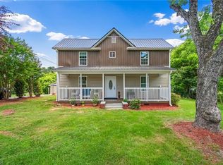 152 Sunrise Ave, Franklinville, NC 27248