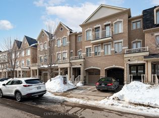 30 Kayak Hts, Brampton, ON L6Z0H8