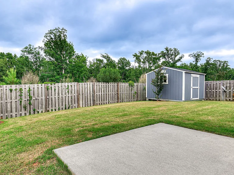 157 Dublin Loop — Photo 43