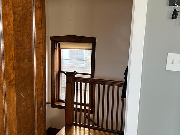 2nd image of 4640 S Sawyer Ave #2