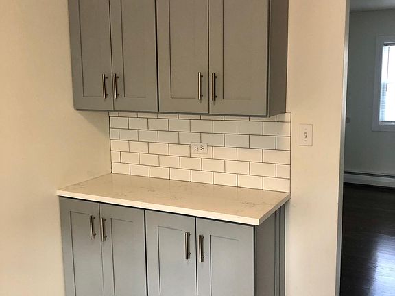 2nd image of 328 N 3rd Ave #3