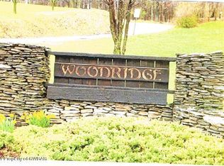 845 Lantern Hill Rd, Shavertown, PA 18708