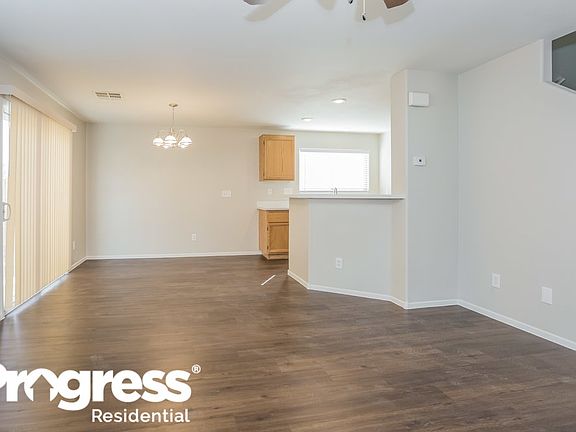 3rd image of 3156 Spring City Ave