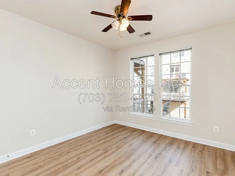 5675 Harrington Falls Ln #G — Photo 25