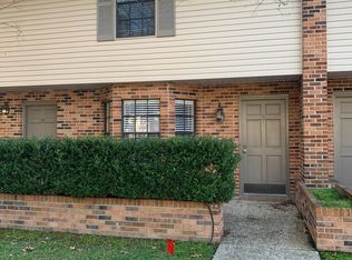 17065 Wax Rd APT E, Greenwell Springs, LA 70739