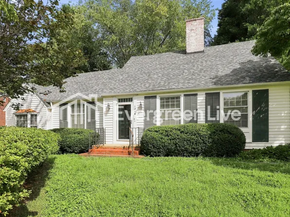 1218 Fillman Dr, Reidsville, NC 27320