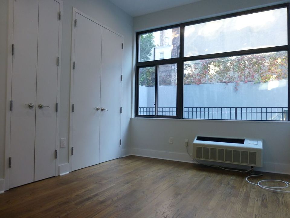 1st image of 230 E 124th St APT 1B