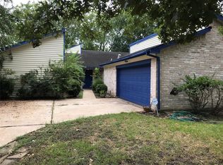 2630 Heatherknoll Dr, Spring, TX 77373