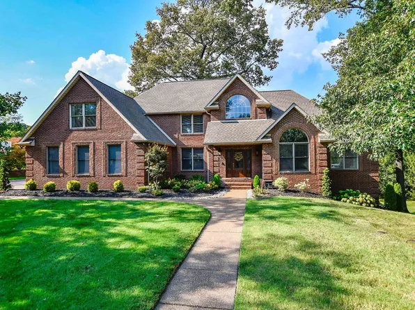 300 Beringer Dr, Evansville, IN 47711