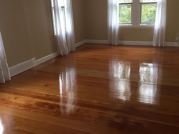 5th image of 49 Crawford St #2