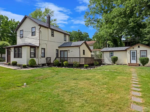 8-10 Anita Ave, Edison, NJ 08820