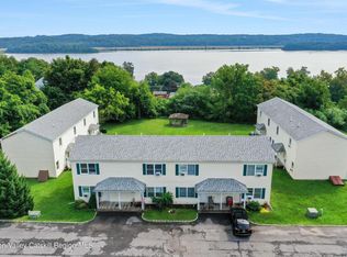 87 Overlook Ests, Saugerties, NY 12477