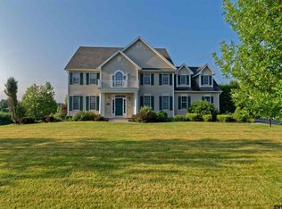 506 Riverhill Blvd, Niskayuna, NY 12309
