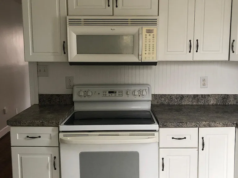 237 Chestnut Ave — Photo 3