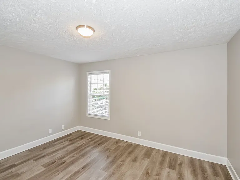 2523 Claymore Run — Photo 16