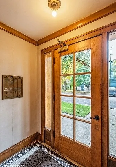 5120 N Laramie Ave #G — Photo 2