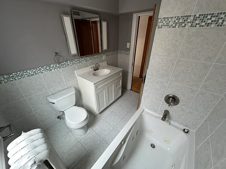 2116 Gunderson Ave #2 — Photo 14