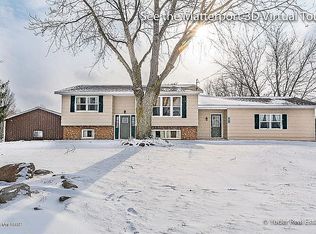 10573 Laketon Ave, Ravenna, MI 49451