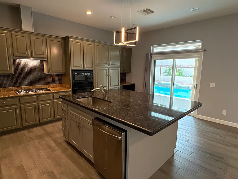 2506 Silver Beach Dr — Photo 15