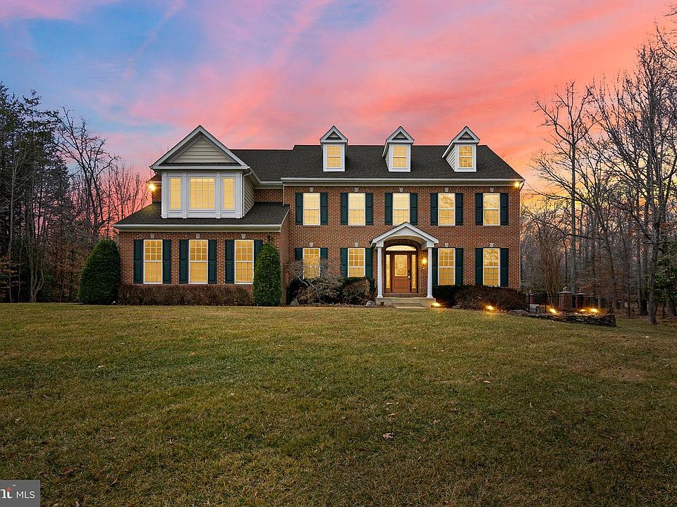 1st image of 8110 Tiverton Dr