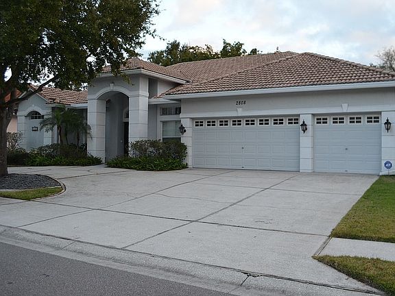 3rd image of 2808 Shore Breeze Dr