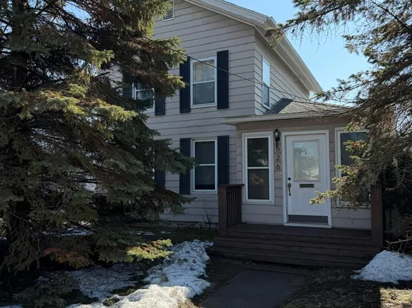 526 E Savidge St, Spring Lake, MI 49456
