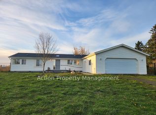 252 Eberle Ln, Sequim, WA 98382