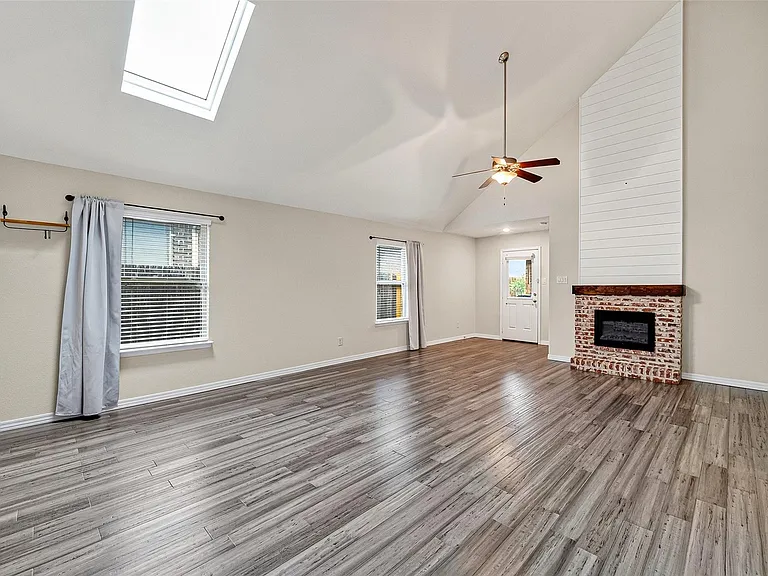 4631 Stolz Trl — Photo 19