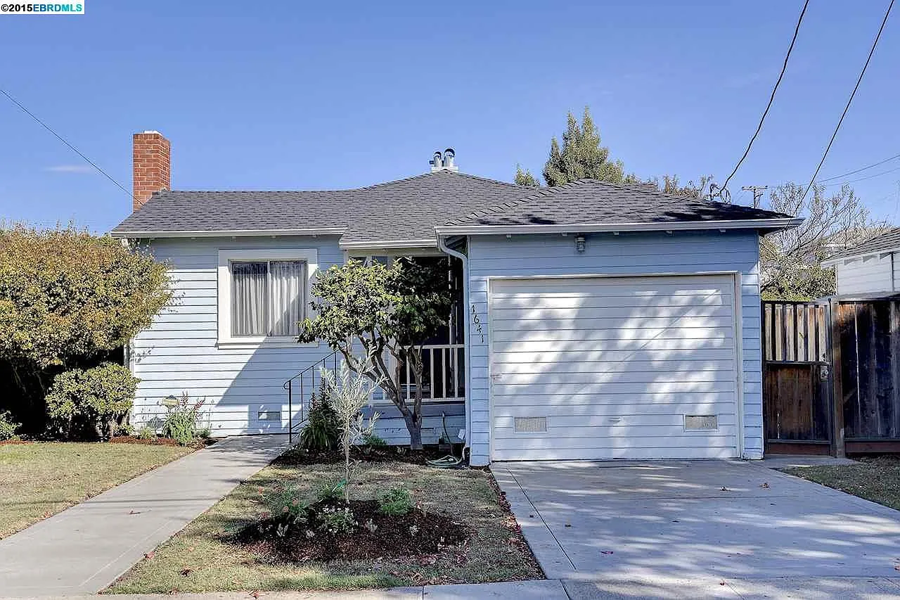 1641 8th St photo 1